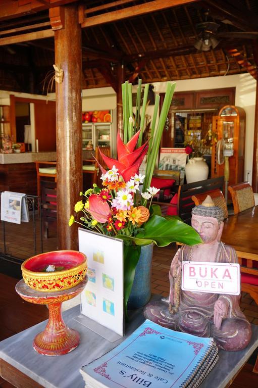 Yulia 2 Homestay Sanur Esterno foto